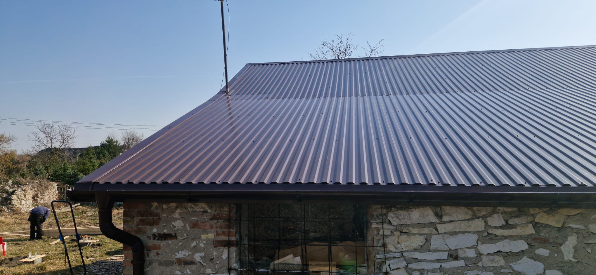 Pokrycie dachowe z blachy trapezowej